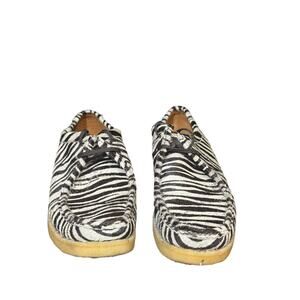 Padmore and Barnes wallabee size 11